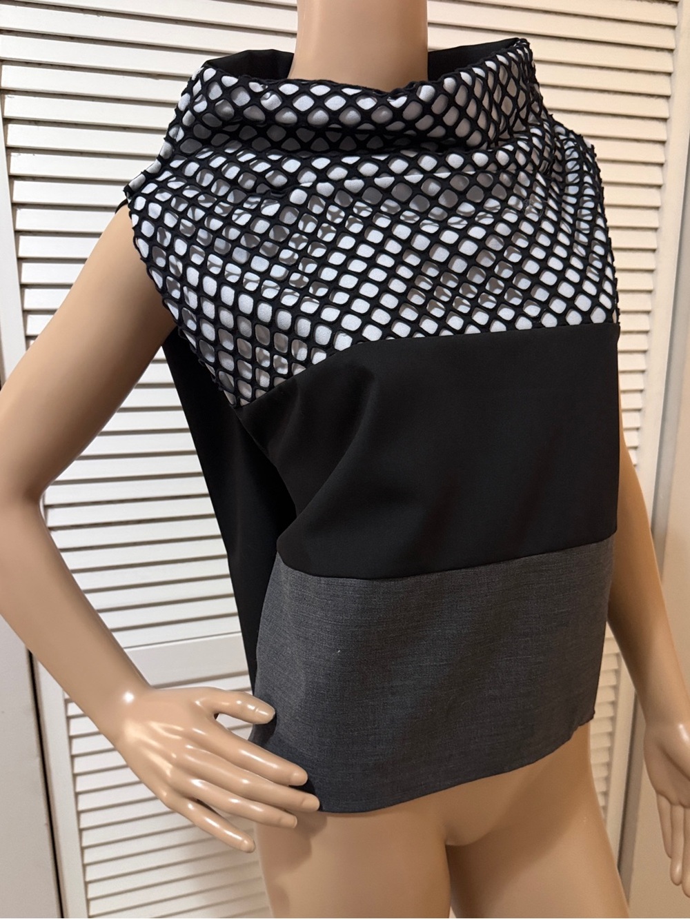 Art Point Avant-Garde Black Mesh Sculptural Top (Size M)